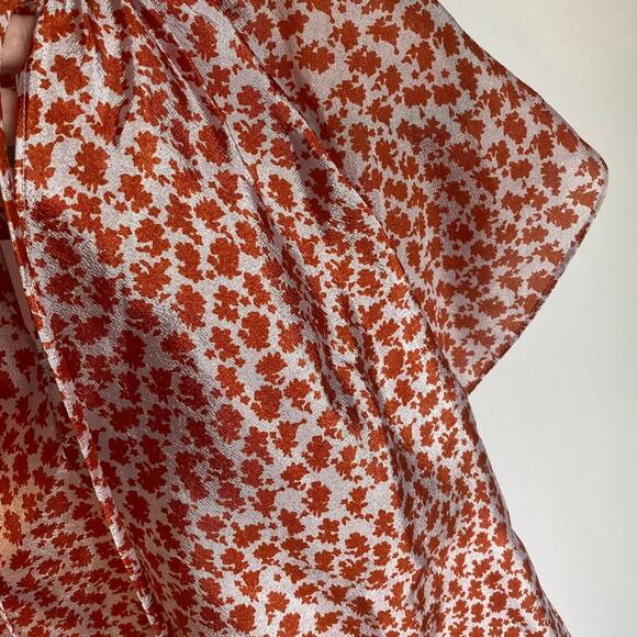 Samsoe Karookh Blouse Floral Shimmer Flutter Sleeve Feminine Romantic Womens S - Picture 5 of 13